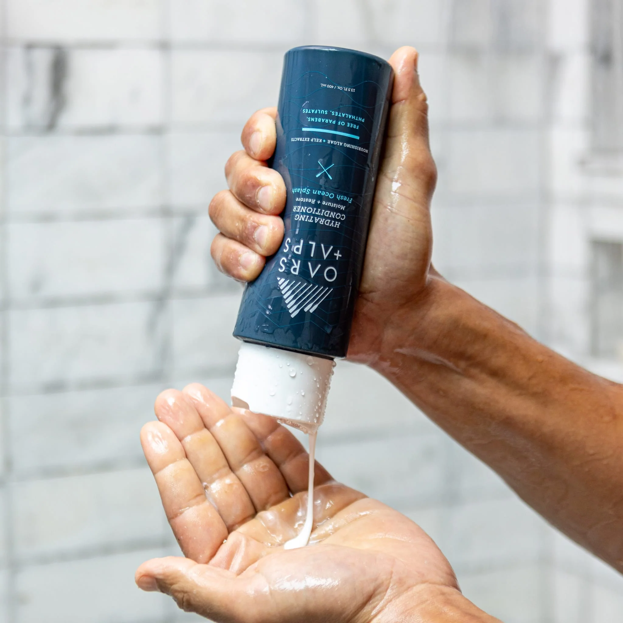 Hydrating Shampoo + Conditioner - Image 4