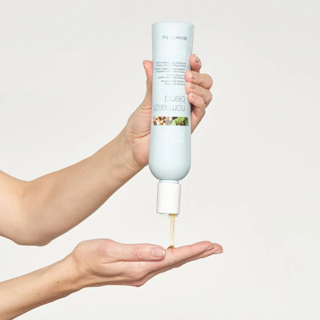 milk_shake Normalizing Blend Shampoo - Image 3