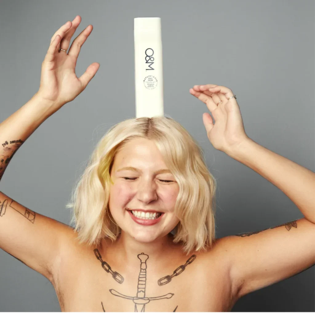 O&M Original Detox Clarifying Shampoo - Image 4